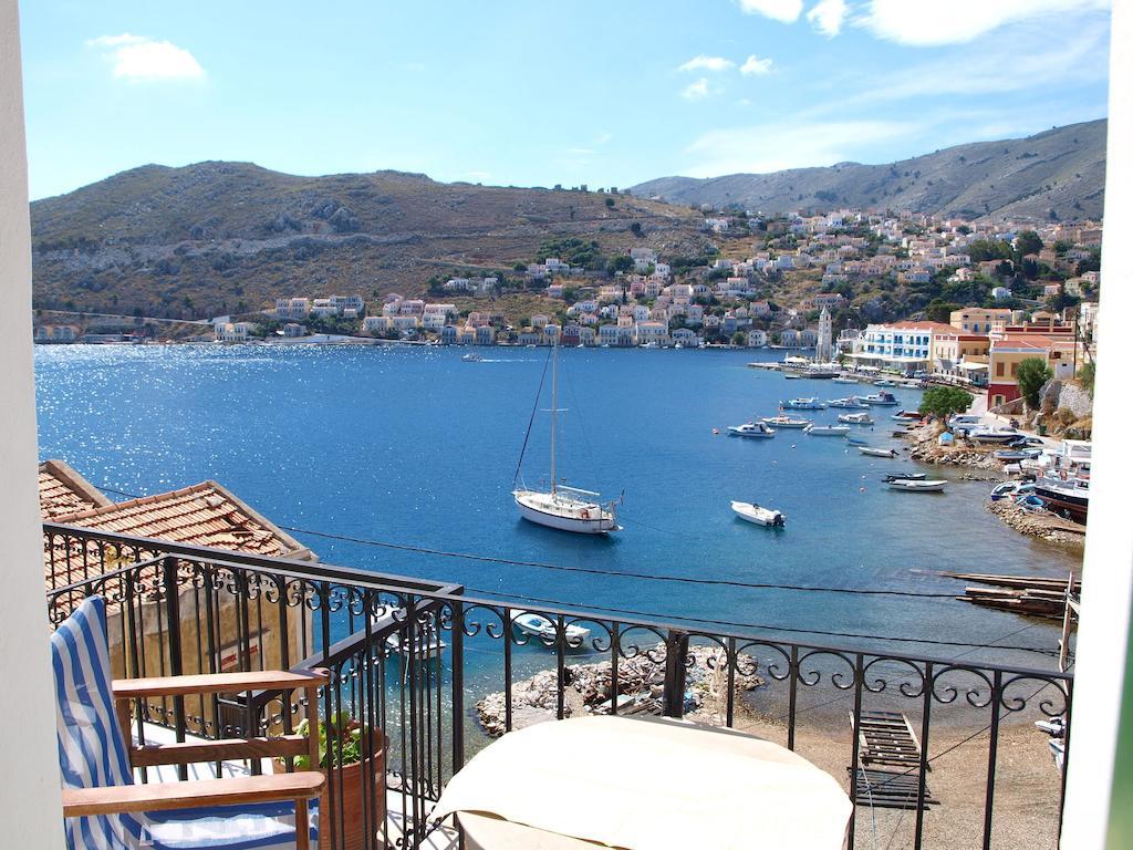 Marina Studios Σύμη Δωμάτιο φωτογραφία